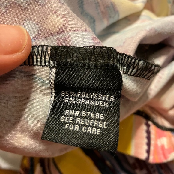 New Look Colorful Striped Bell Bottom Pants EUC - Picture 3 of 3